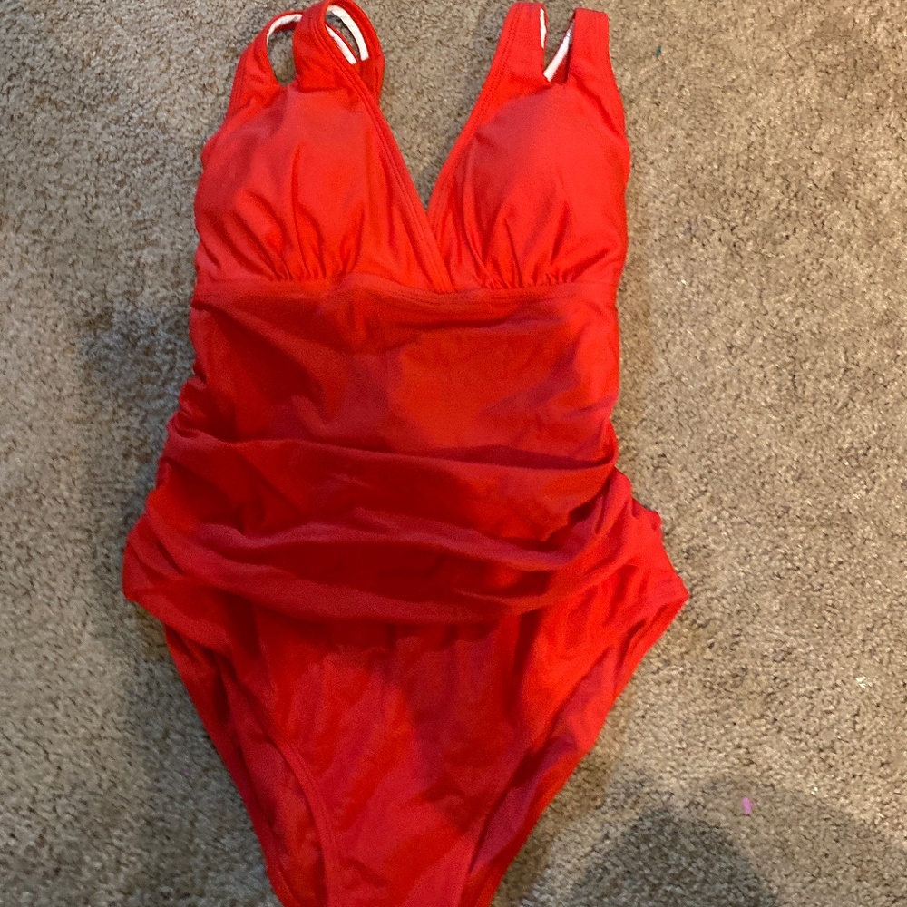 Womens red one piece swimsuit bathing suit Sz M medium NEW